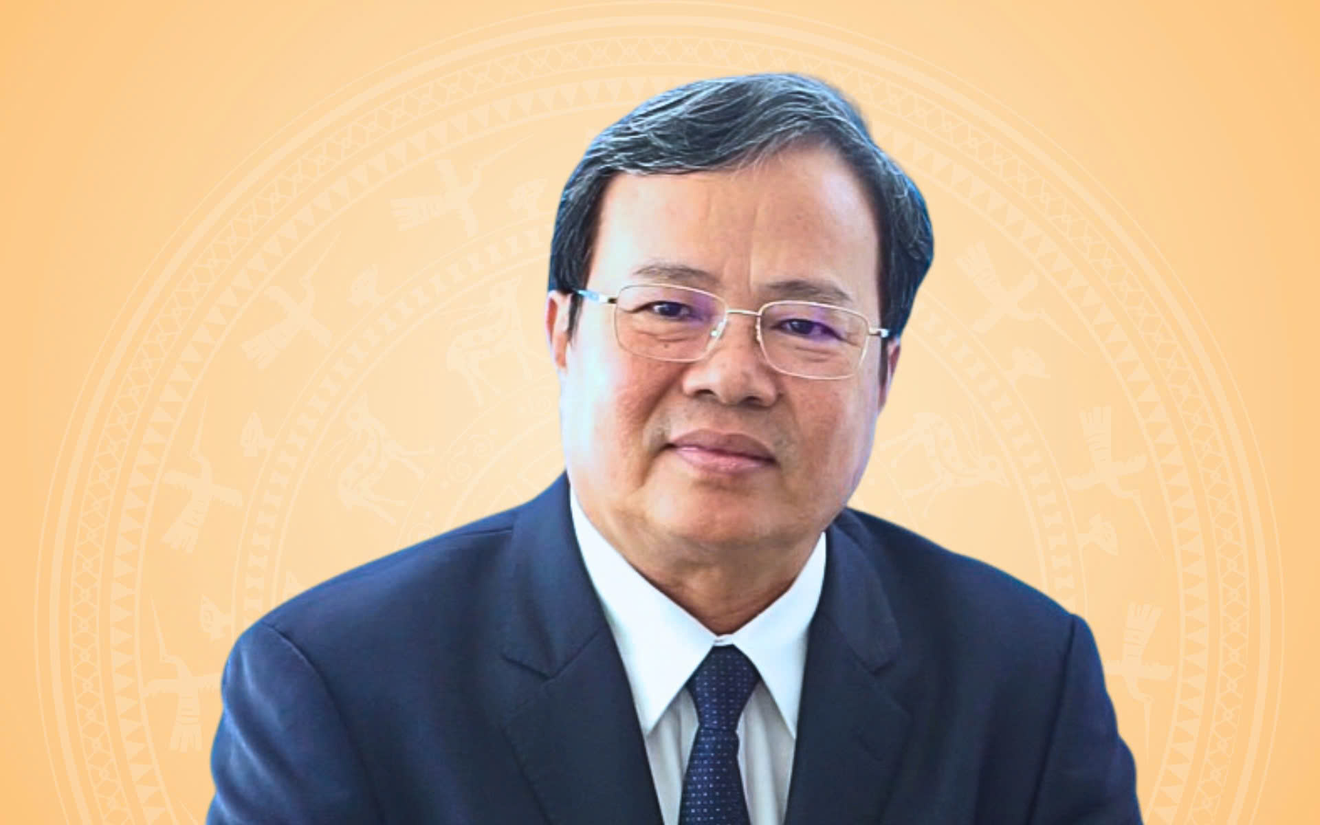 總理批准西寧省人民委員會領導選舉和免職結果