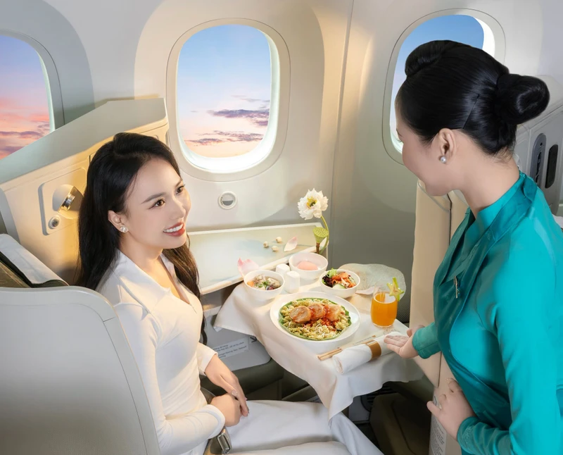 越南航空获评2026年全球最佳航空美食奖 · 报道配图