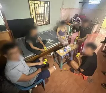 广南一玻璃厂5人涉吸毒被查,一人被指组织使用毒品 · 报道配图