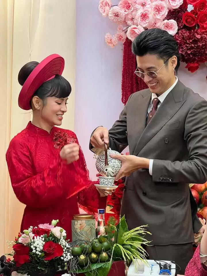 越南演員王英舉行訂婚儀式，與女友玉梅結束低調戀情 · 報道配圖
