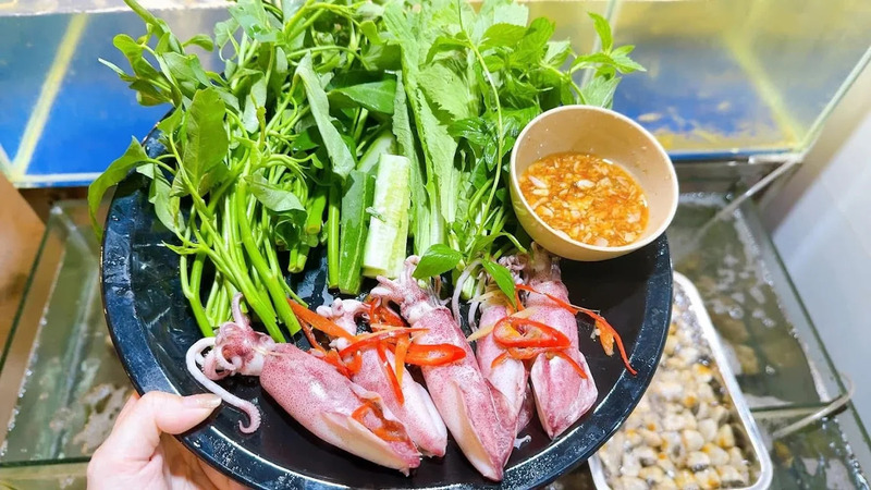 越南渔村每天仅供电约4小时