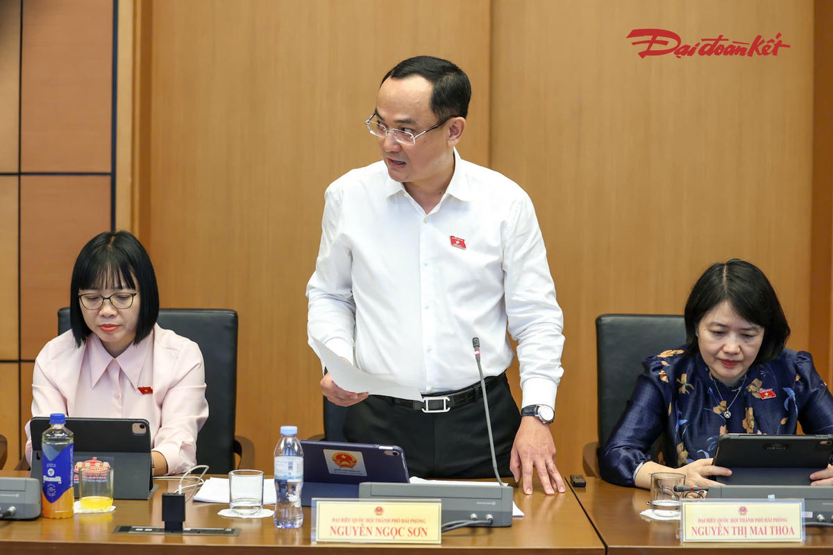 代表阮玉山發言