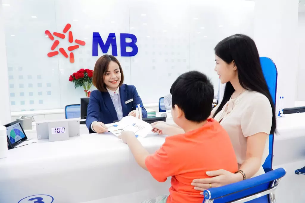 MB银行下调五类优先领域贷款利率1.5个百分点 · 报道配图