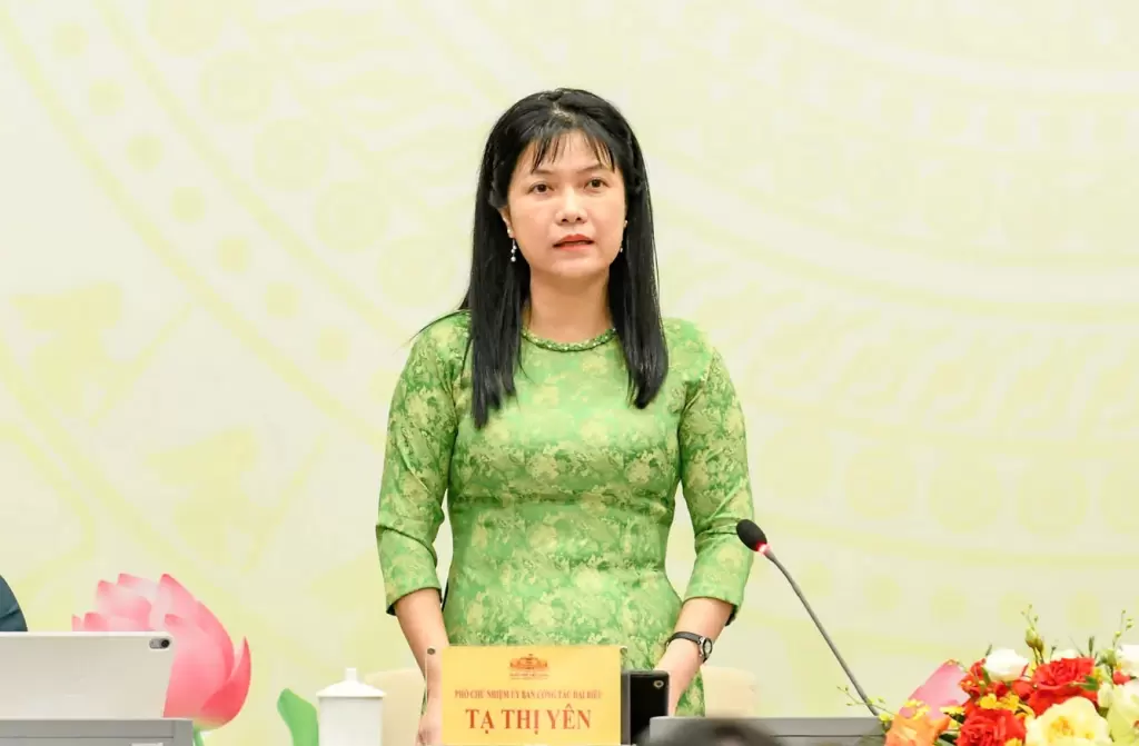 国会代表工作委员会副主任谢氏燕