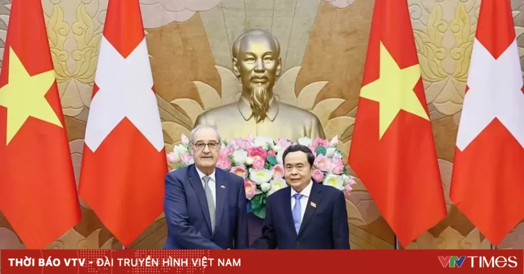 瑞士总统帕尔梅林访越，越南国会主席会见谈自贸协定批准