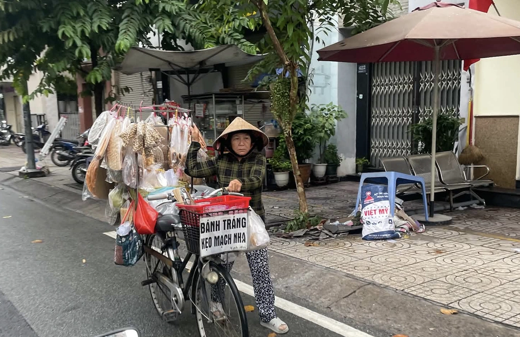 胡志明市約160個街頭攤點被標註上谷歌地圖 · 報道配圖