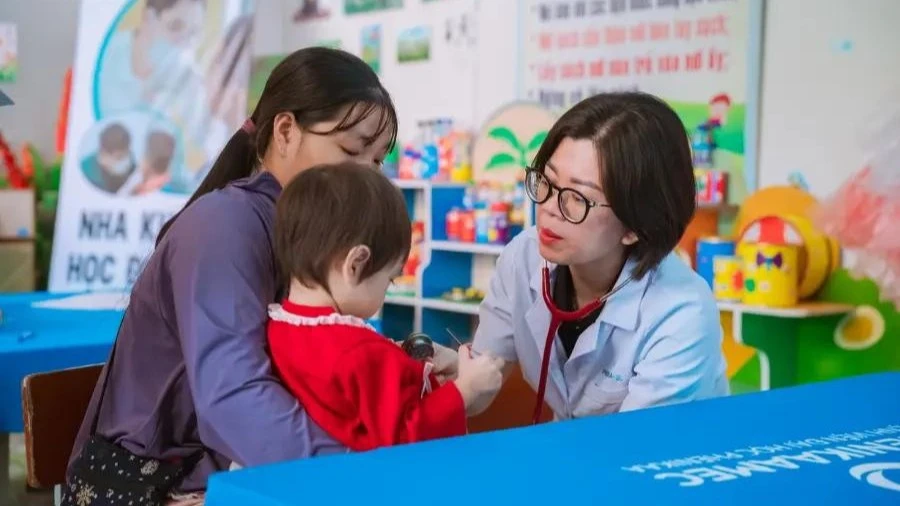 儿童免费检查活动图片