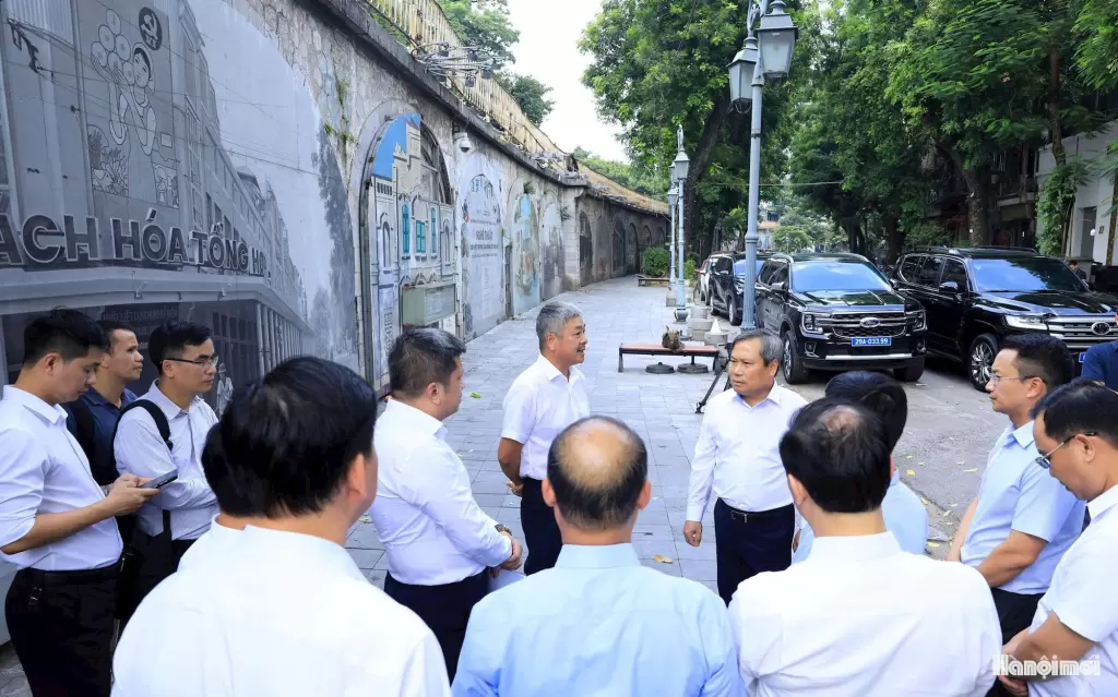 河内签约5条地铁线 目标2030年底前投运 · 报道配图