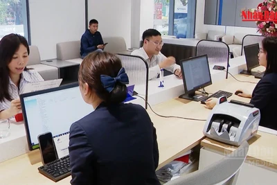 越南國家銀行要求信貸機構下調存款利率至少0.5個百分點 · 報道配圖