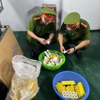 越南卫生部要求各地严查医疗领域假冒商品与违规销售 · 报道配图