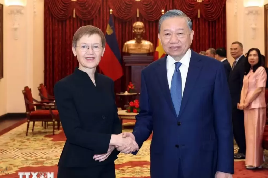 列支敦士登首相首次訪越，兩國簽署避免雙重徵稅協定 · 報道配圖