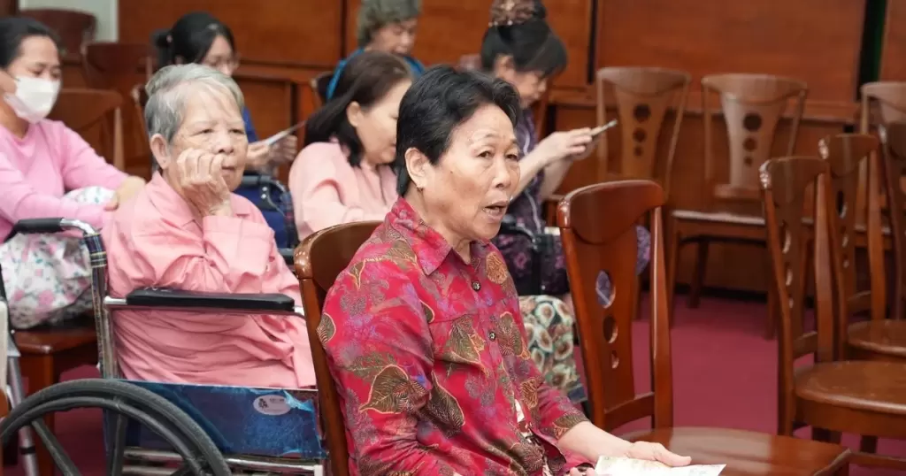 胡志明市民族医药研究院举办第二届“四季旋律”音乐关怀夜
