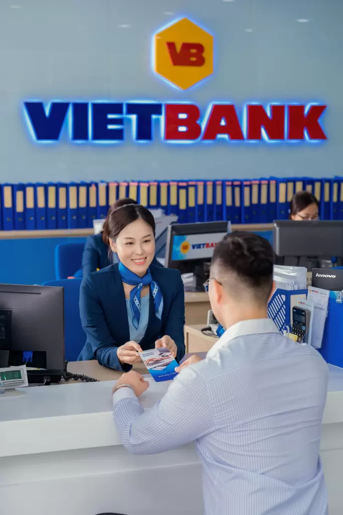Vietbank推出3000亿越盾优惠信贷包并下调存款利率 · 报道配图