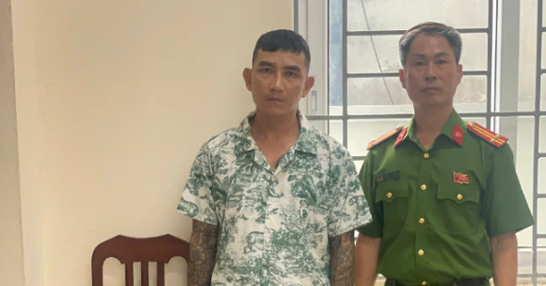 河内警方在文庙坊抓获涉毒通缉犯黄国伦 · 报道配图
