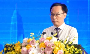 教育培训部部长谈在教学和学习中使用人工智能