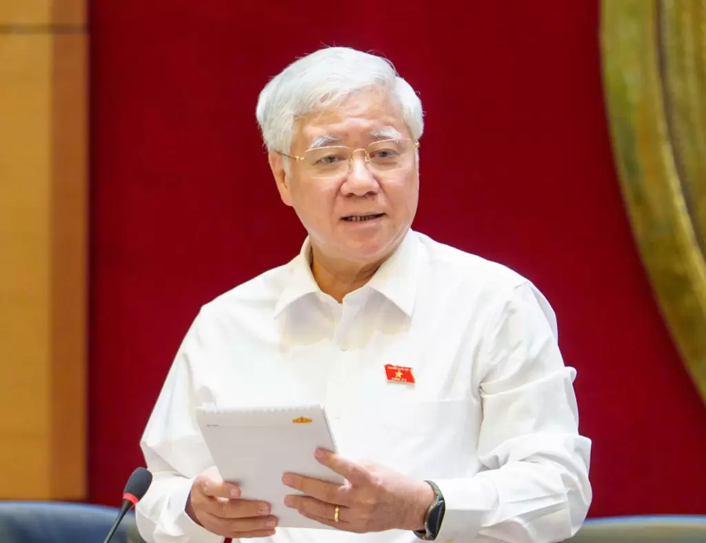 国会常务副主席杜文战