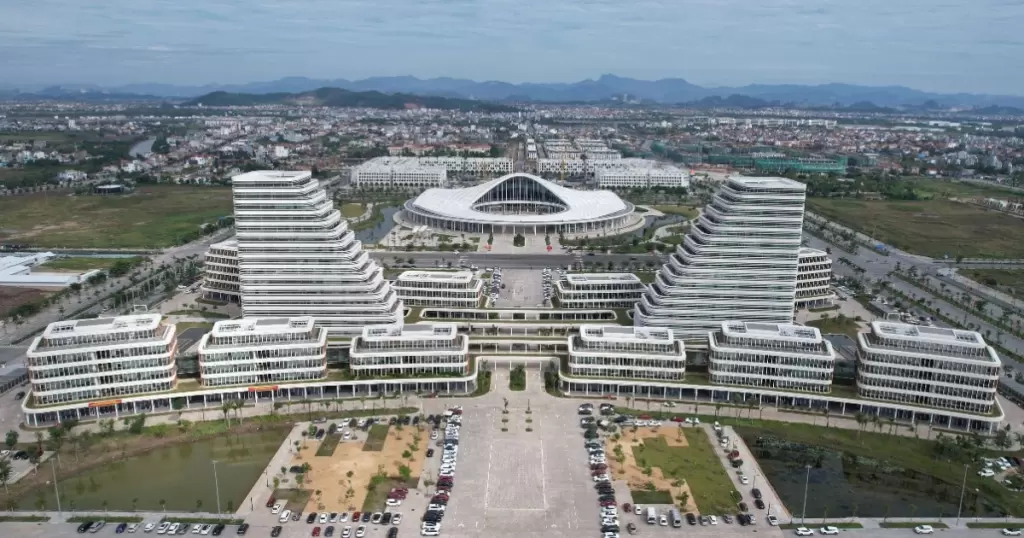 海防市暂不调整未达标的乡坊行政区划,维持114个乡坊及特区