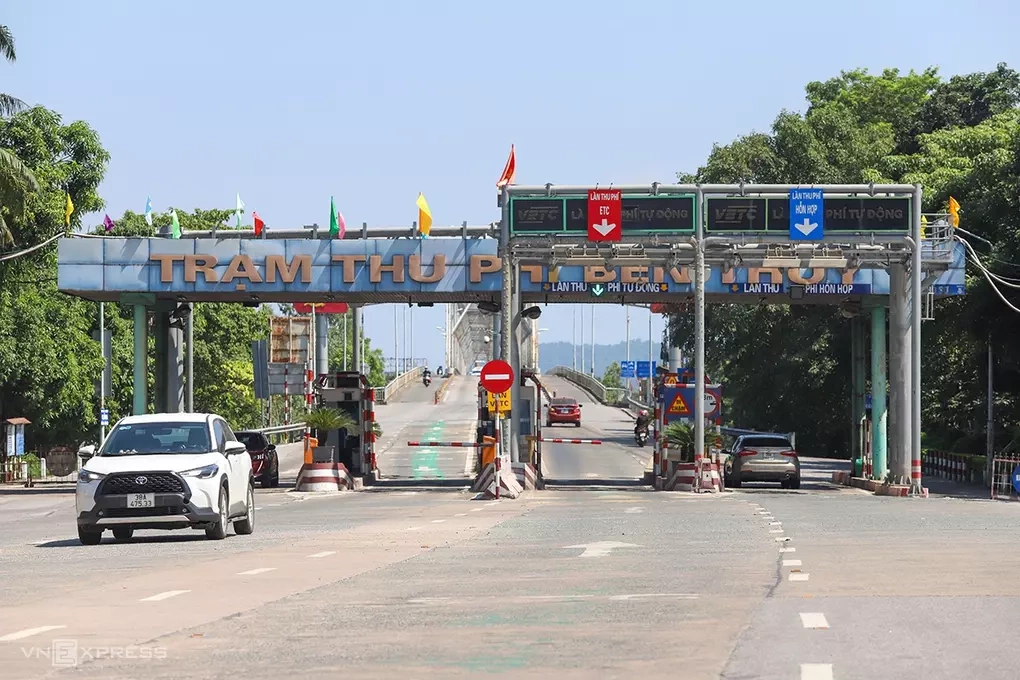 越南暂停Bến Thủy两收费站收费30天以督促修路 · 报道配图