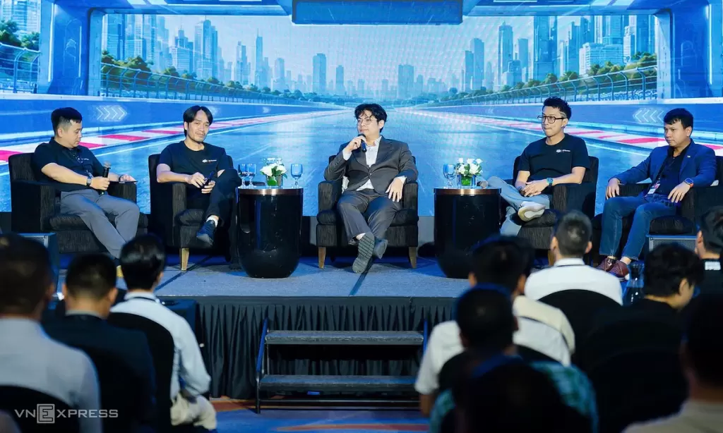 FPT Transform 2026在河内讨论AI如何重新分配企业用工 · 报道配图