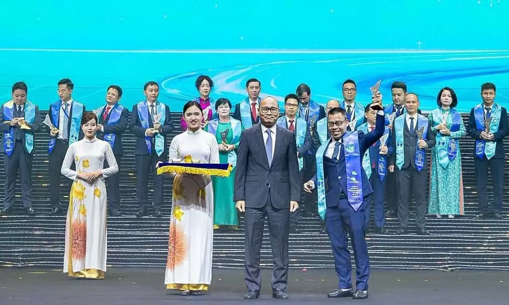 VETC无现金收费服务获2026年越南国家品牌称号 · 报道配图