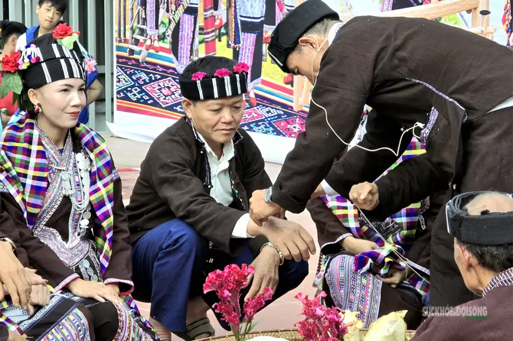 莱州卢族在2026年文化节上重现祭牛魂仪式 · 报道配图