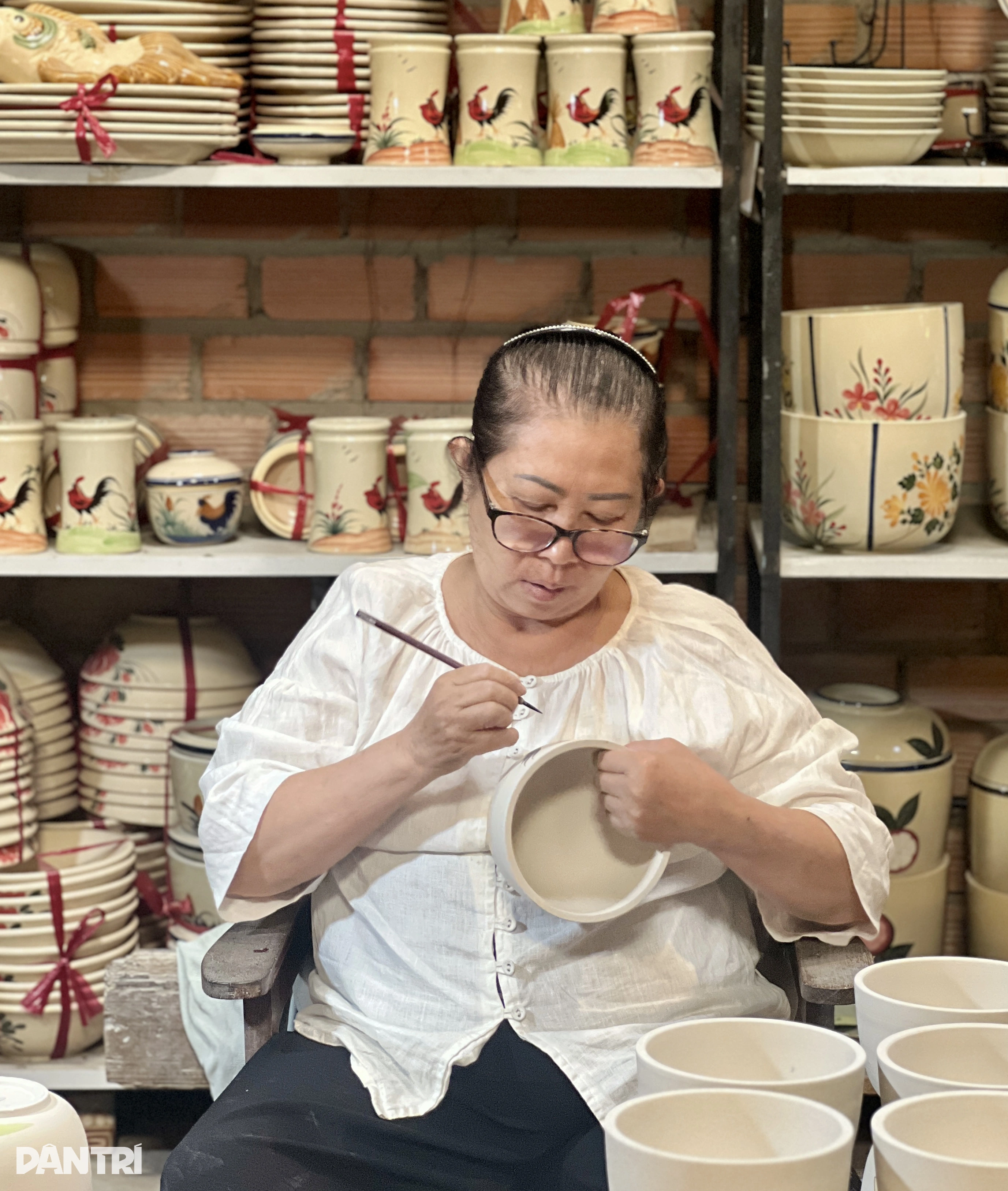 平阳陶瓷经营困难,窑主商贩设法维持