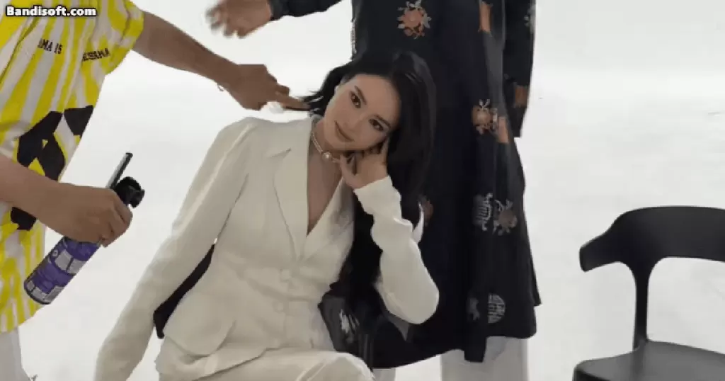 《姐姐妹妹3》海报幕后：宁阳兰玉借助道具弥补与国英身高差