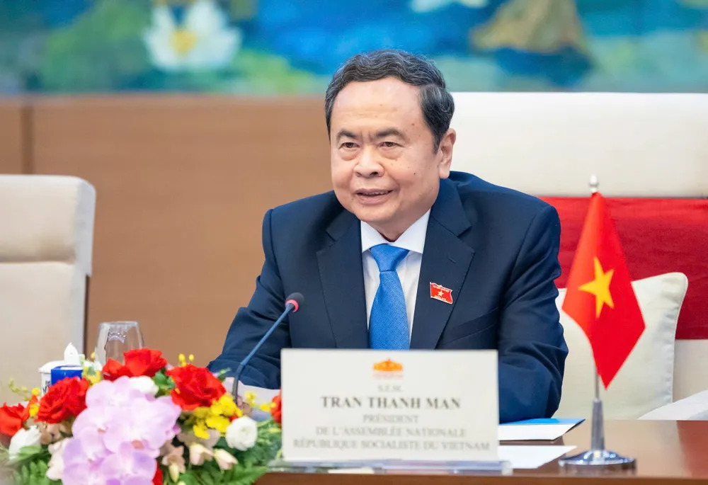 陈青敏在会见中发言