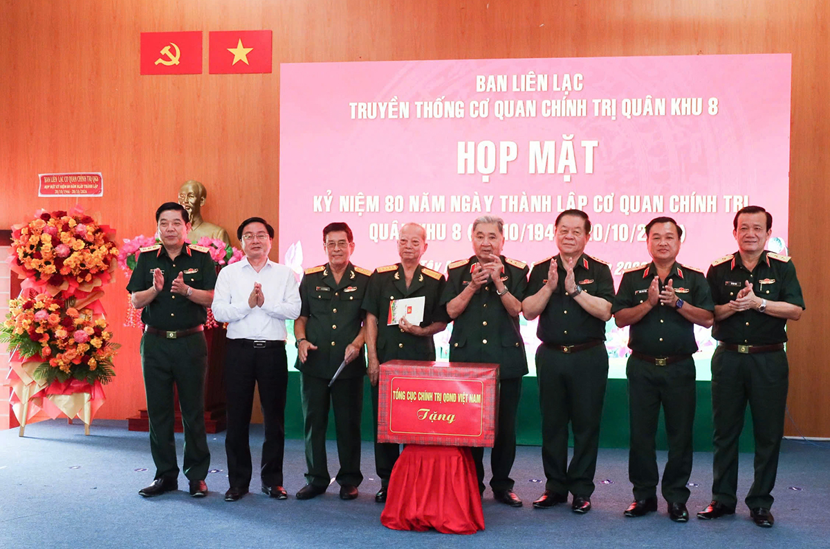 军民情深重返第八战区之行 图7