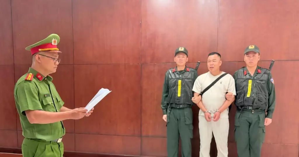中国籍男子孙鹏因涉“Hằng Du Mục”商标侵权在胡志明市被起诉逮捕