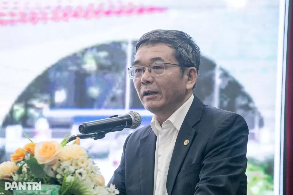 阮国勇教授在研讨会上发言