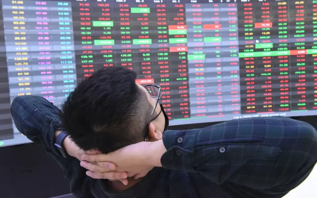 越南股市升级一个月 外资净卖出近10亿美元