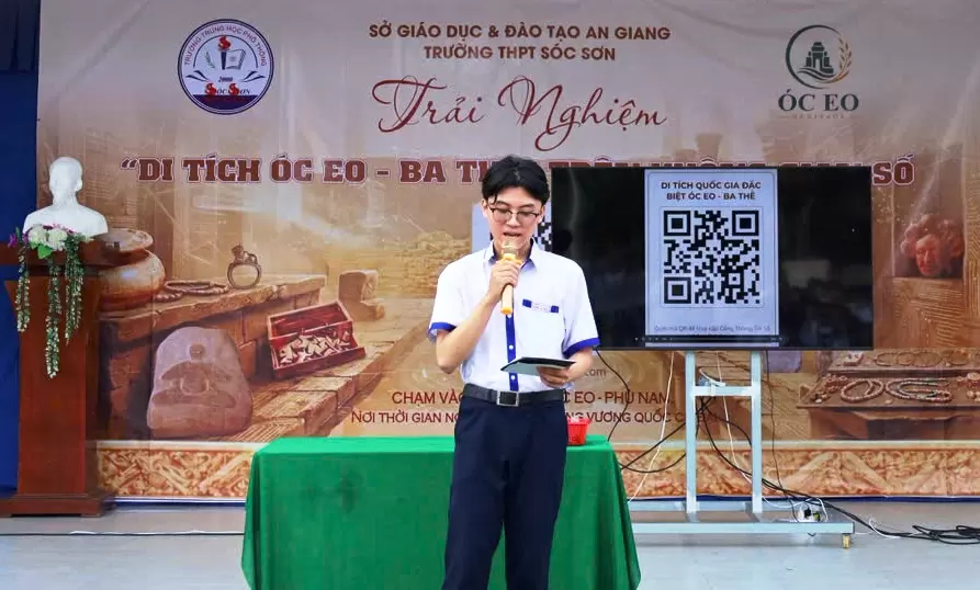 安江学生将Óc Eo—巴寺遗产搬上数字空间