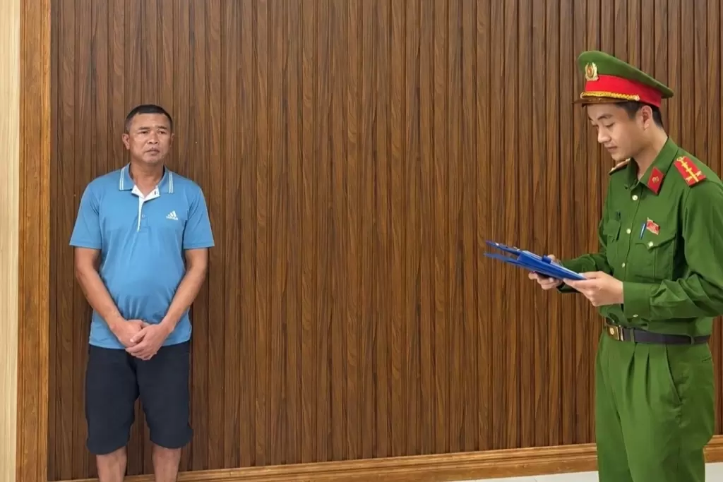 广治省一男子持刀拦车被起诉并羁押 · 报道配图