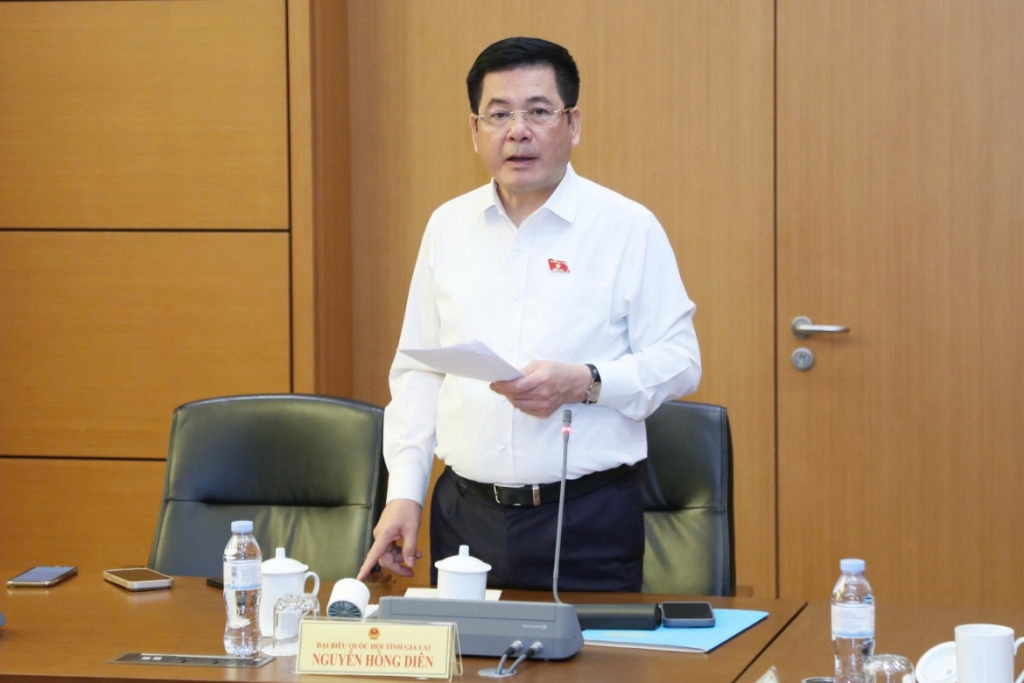越南国会讨论胡志明公路二车道项目收尾,约90.6%路段已完工