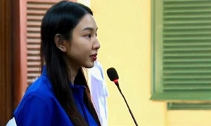 孙鹏涉侵犯“Hằng Du Mục”商标权 在胡志明市被逮捕 · 报道配图