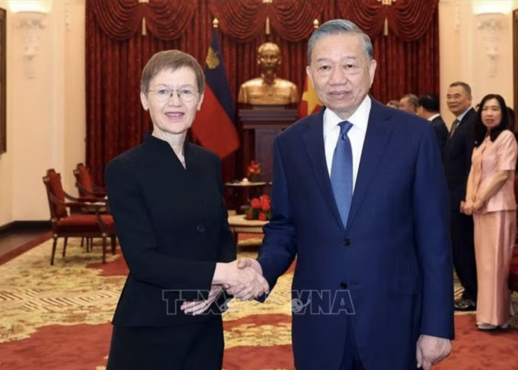 列支敦士登首相首次访越，两国签署避免双重征税协定