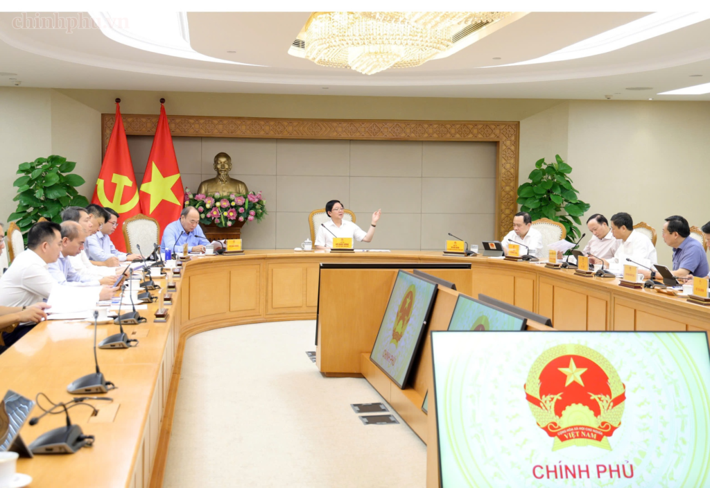 越南副总理要求10月内完成剩余战略技术任务审批 · 报道配图