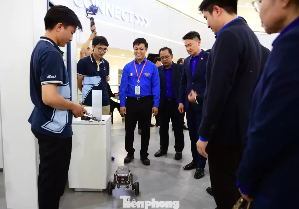 越老理工大学10.jpg