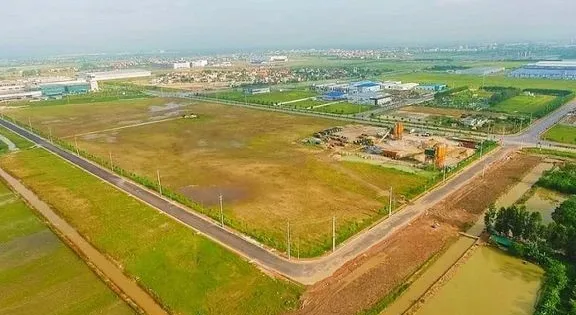 河内非农用地税缴纳期限因周末顺延至11月2日 · 报道配图