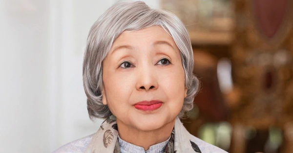 山金集团创办人之孙公开求婚画家女友照片 · 报道配图