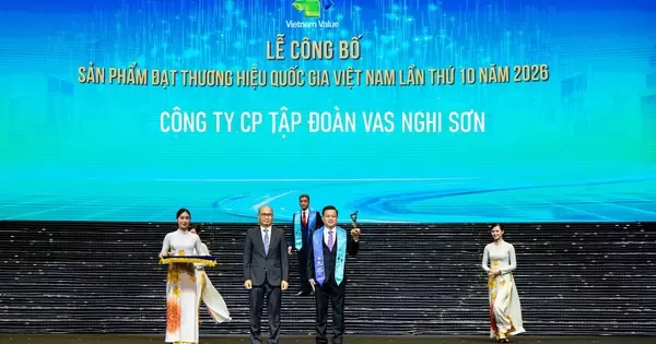 越南钢铁企业VAS连续第三次获评国家品牌称号 · 报道配图