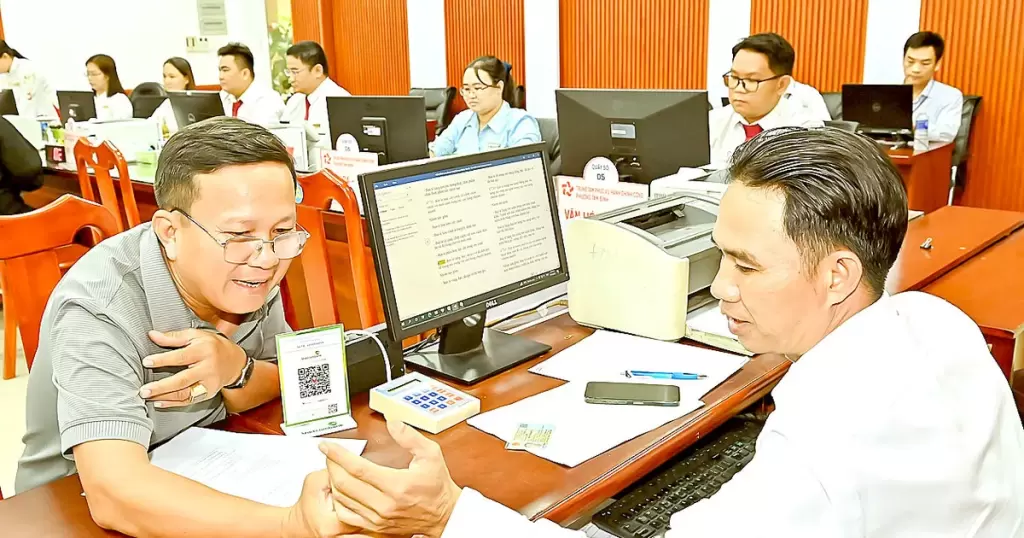 胡志明市拟建反腐“早期预警”系统并设重点项目监督组