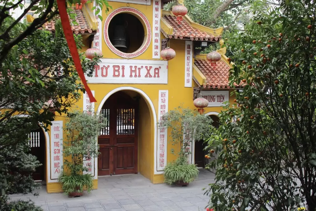 館使寺