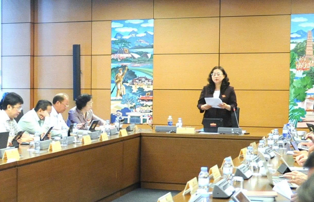 越南國會分組討論2026年經濟社會計劃 副總理稱全年增長目標仍面臨挑戰 · 報道配圖