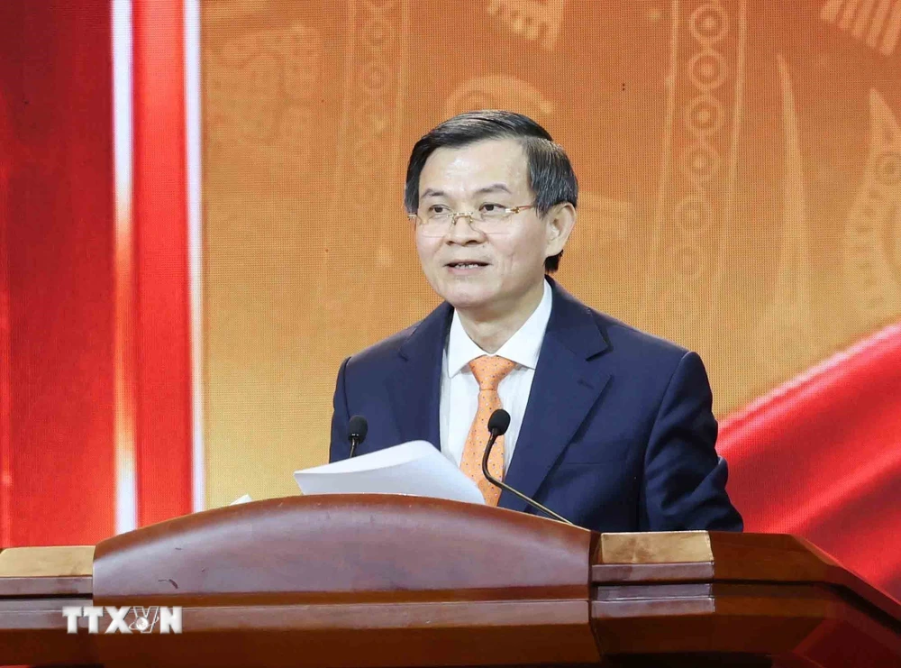 中央書記處常務書記陳錦秀出席頒獎典禮