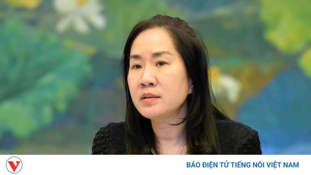 越南国会分组讨论四部商业法律修订草案 代表关注合同处罚与竞争规则 · 报道配图