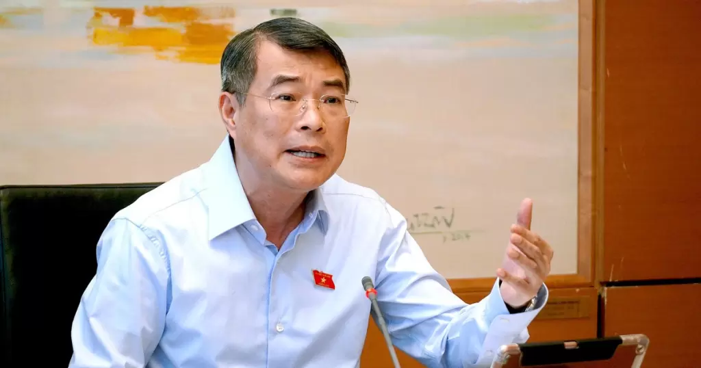 越南总理在国会分组讨论中提出降低住房与电力等中间环节成本