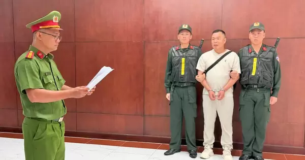 胡志明市警方以侵犯工業產權罪逮捕中國籍男子孫鵬 · 報道配圖