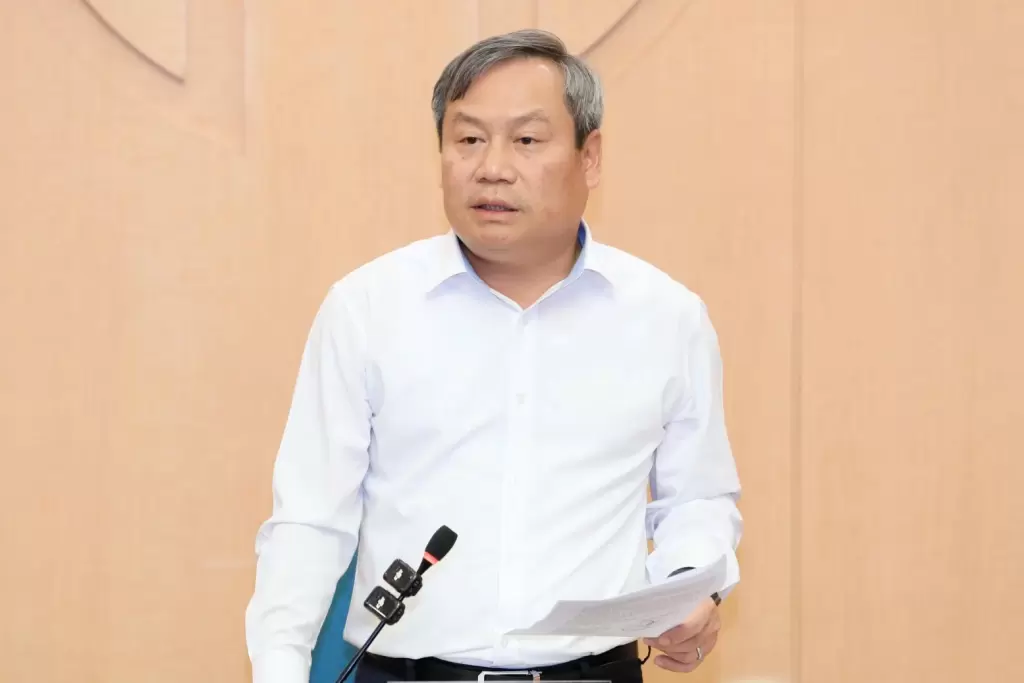 河内市人民委员会主席武大胜在会上作总结发言